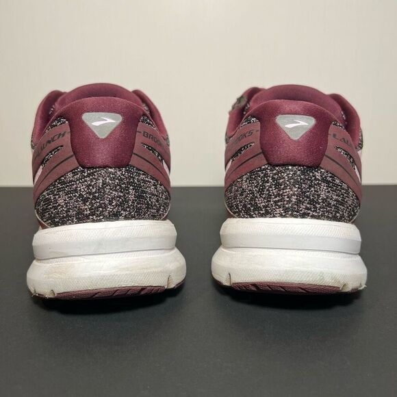Womens BROOKS Launch 4 Beet Purple Running Shoes / Size 10.5 Medium - Picture 4 of 9
